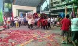 荔湾广场爆料视频最新版,惊人真相曝光！