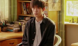 易烊千玺目前圈内爆料,揭秘娱乐圈背后的成长与蜕变