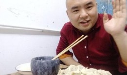 吃饺子被爆料视频,网络爆料视频引发网友热议