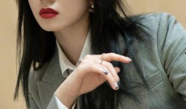 娱乐爆料檀健次恋爱,甜蜜互动引粉丝热议