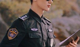 李大锤爆料白敬亭视频,揭秘明星幕后生活瞬间