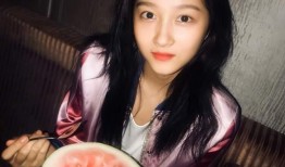 娱乐吃瓜酱拍照是真的吗,娱乐吃瓜酱拍照真实性揭秘