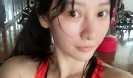 女网红吃瓜大汗淋漓,揭秘幕后真相